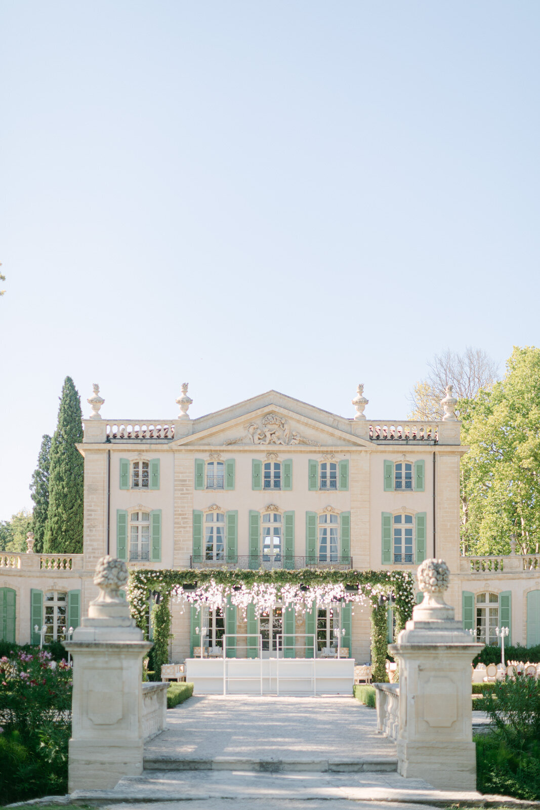 Historic château in Provence set for an elegant luxury wedding celebration.