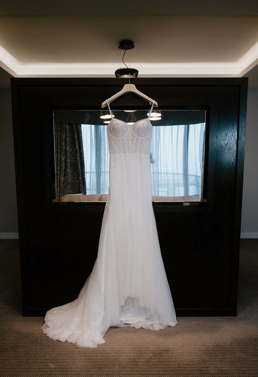 Nicola-Campbell-Timeless-Wedding-Photographer-Scotland-Doubletree-by-Hilton-North-Queensferry-Mr&MrsDavidson-105