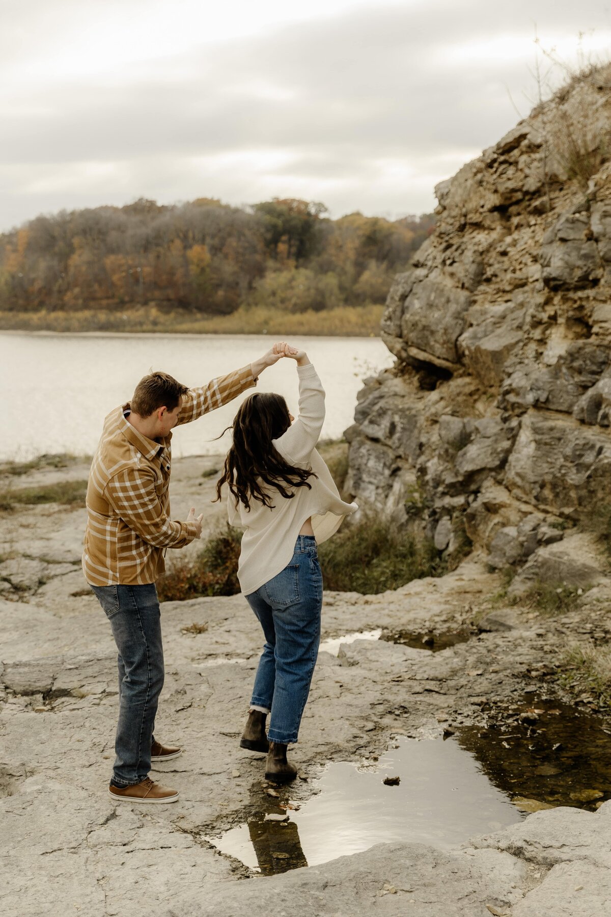 colorful-state-park-engagement-8