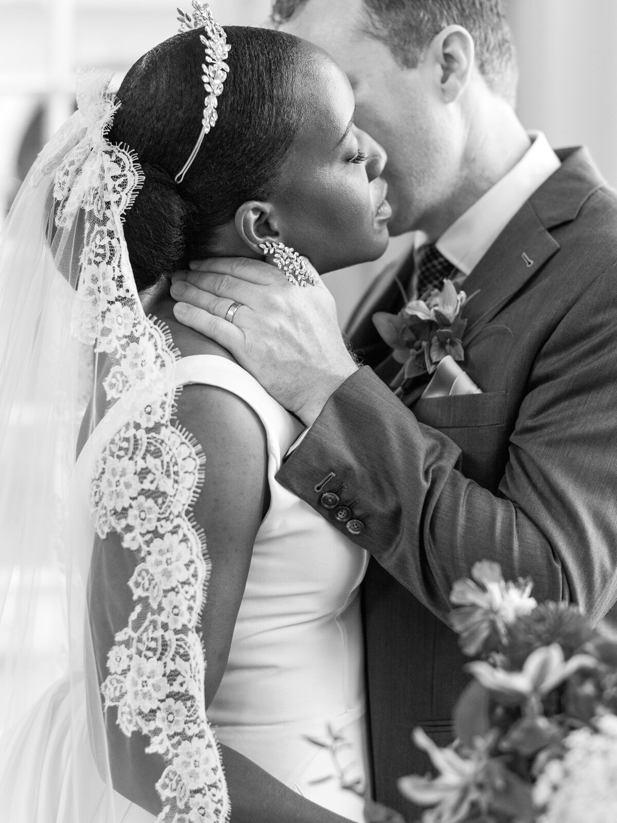 casa-dos-penedos-portugal-wedding-nigerian-bride