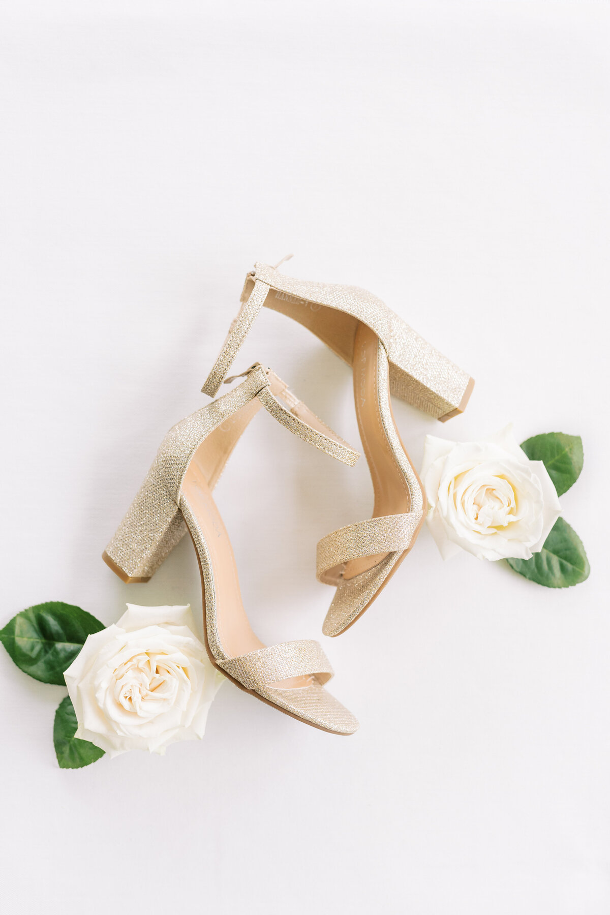 Alise.Tyler.WeddingSneaks-9