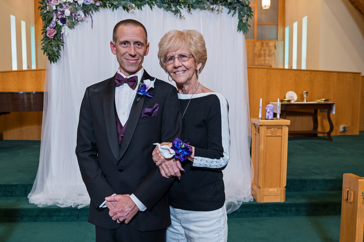 Detroit-Wedding-Photographer-The-Landing-126