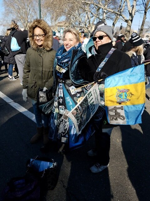 2018 - Super Bowl w: Fans - NICE!