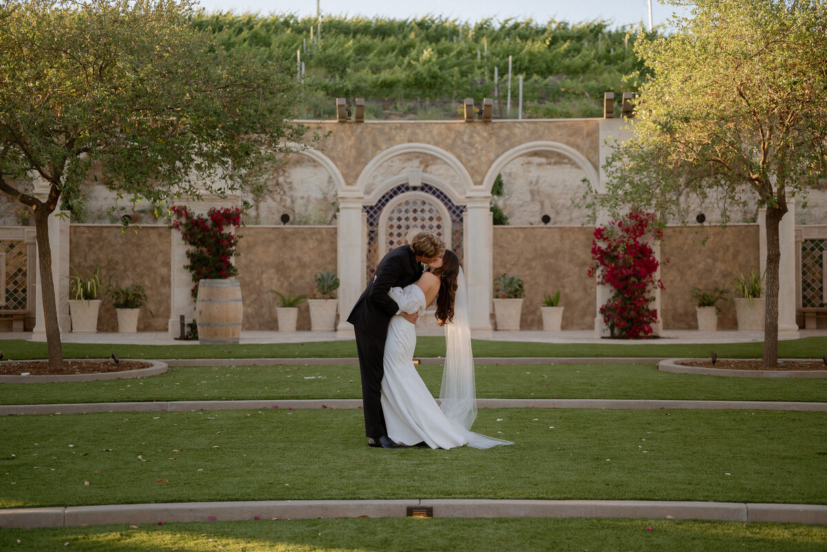 abstillsphotography_weddingelopementphotographer-080