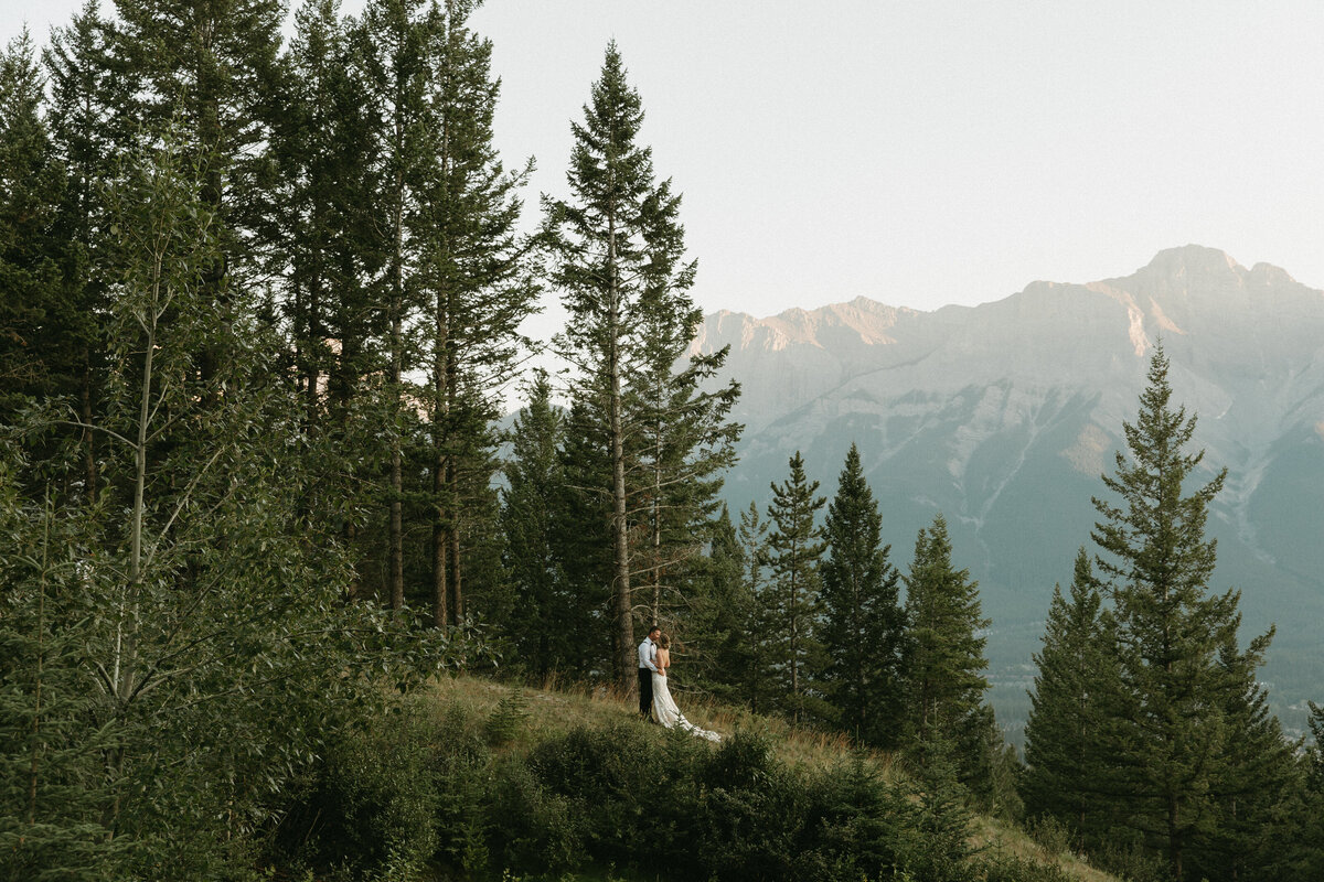 AB_Canmore_Silvertip_Wedding615
