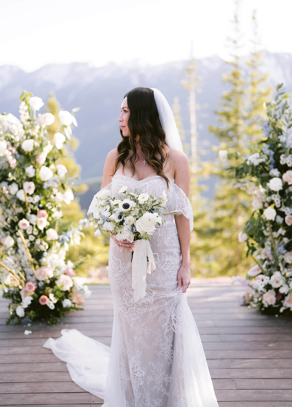 sharron-ian-aspen-mountain-club-wedding-bridal-portraits-6