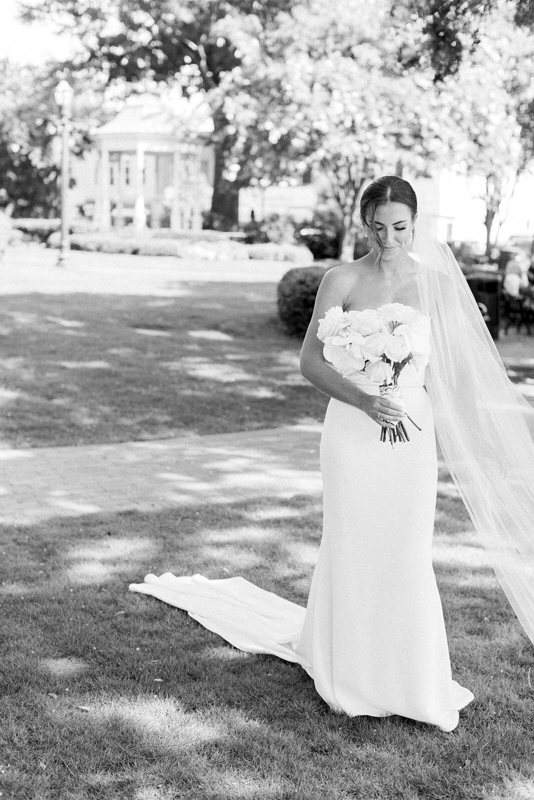 LIZZIE BAKER PHOTO _ Samantha & Mike _ 7 . 16 . 2022 _ The Foxglove Wedding _ Atlanta Wedding Photographer _ Atlanta Film Photographer-567