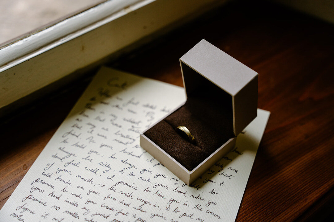 tethered-stories-kriztelle-halili-chicago-050wedding-photographer