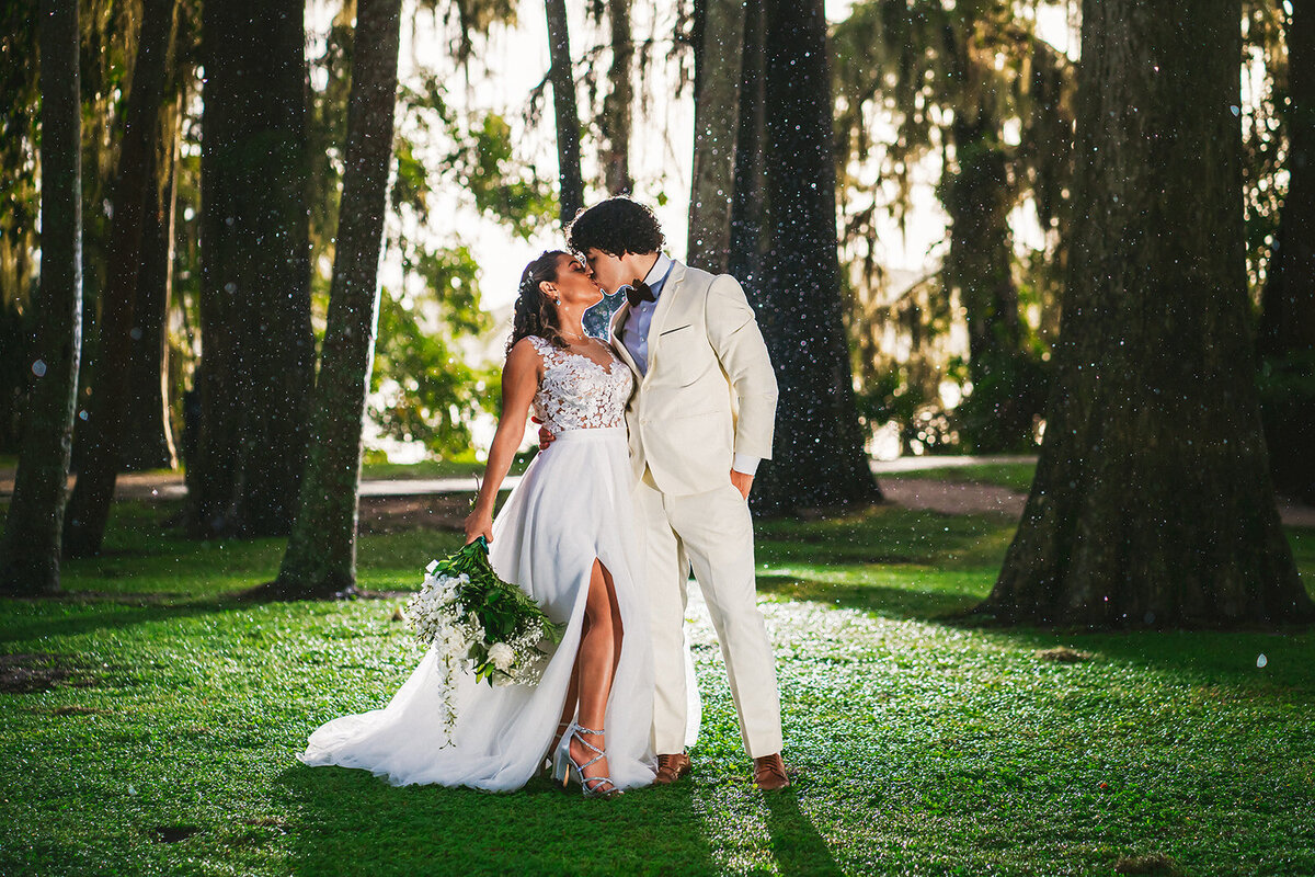 Carolina-Chris-Orlando-Wedding-Photographer-FL-244