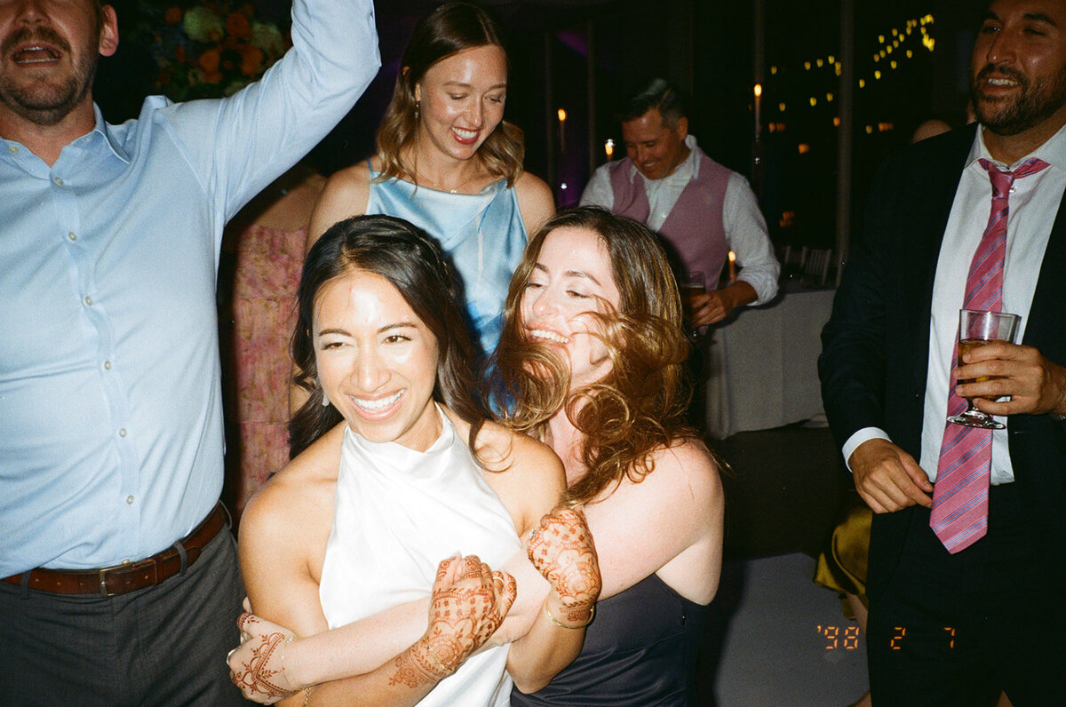 Danielle-Aisling-Le-Belvedere-Summer-Wedding_NS_22-27