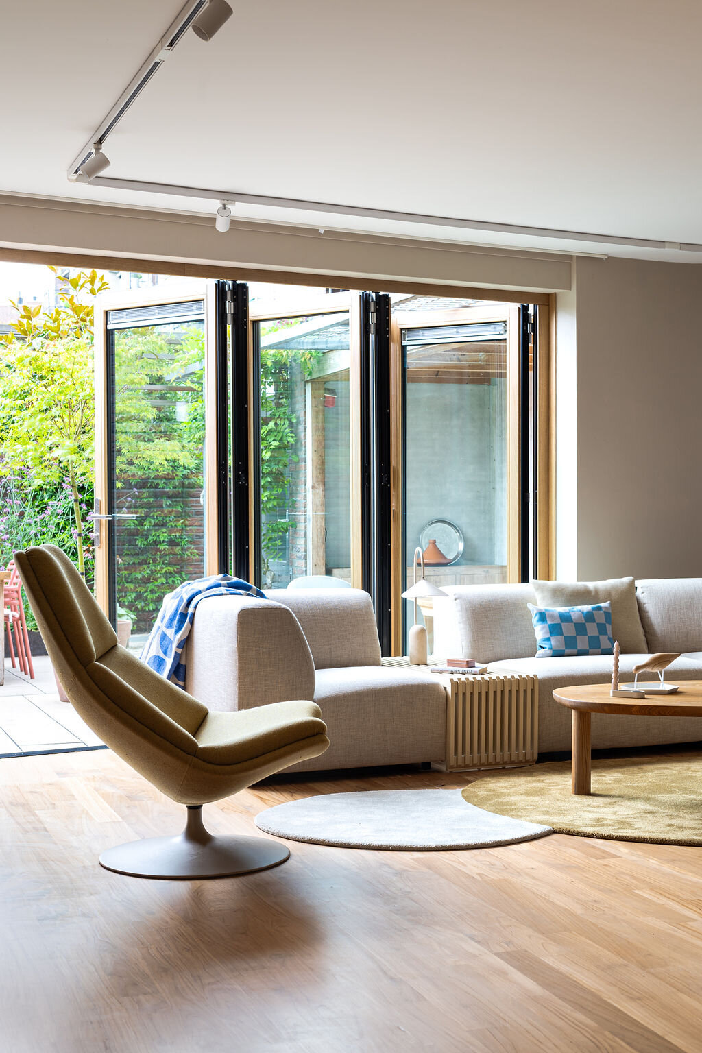 chiela-huisgeluk-22aug25-highres3