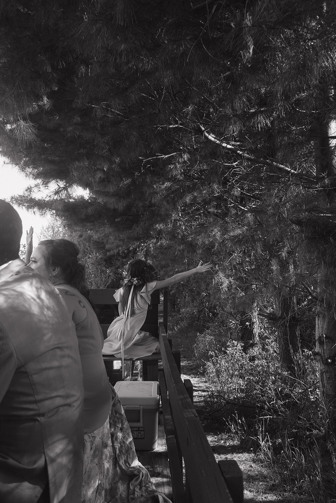 prairie-lodge-small-wedding-rob-sarah-14