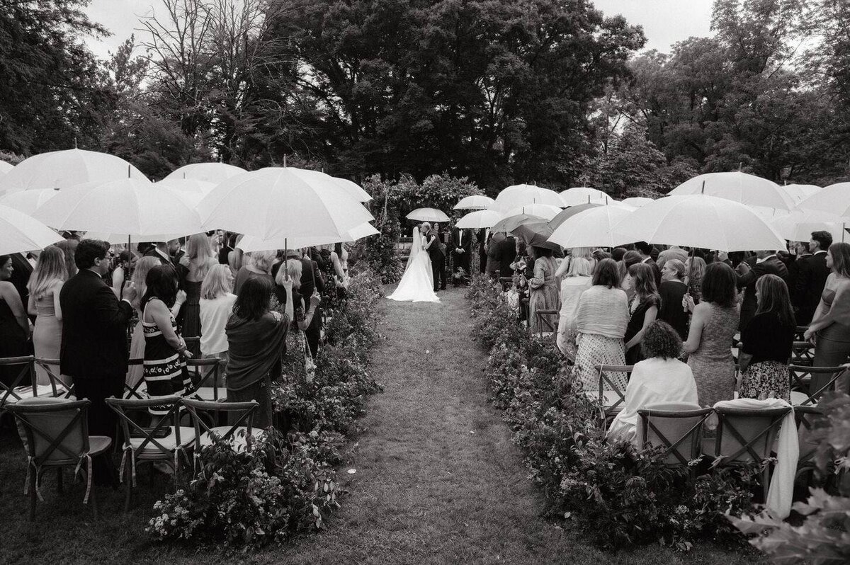 troutbeck-11-guests-seated-for-outdoor-wedding-ceremony-at-troutbeck-jenny-fu-studio