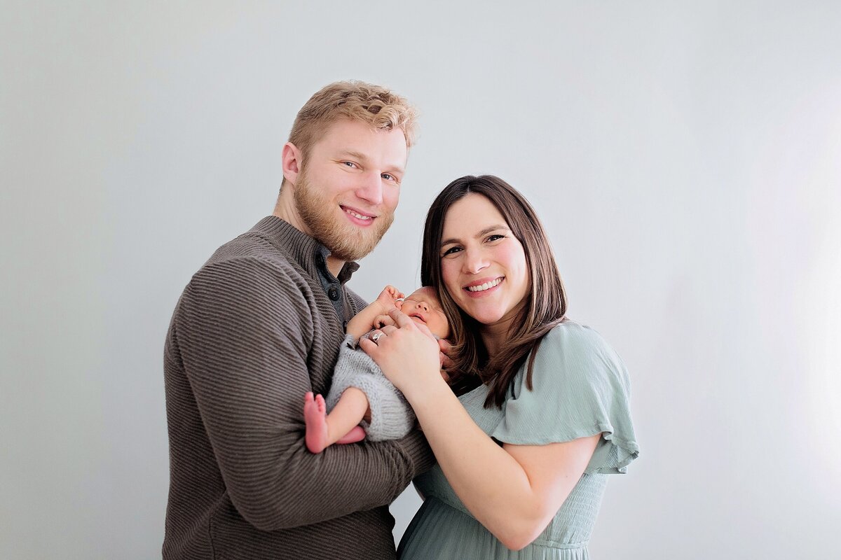 august-newborn-tristate-new-jersey-family-newborn-maternity-photographer_0437