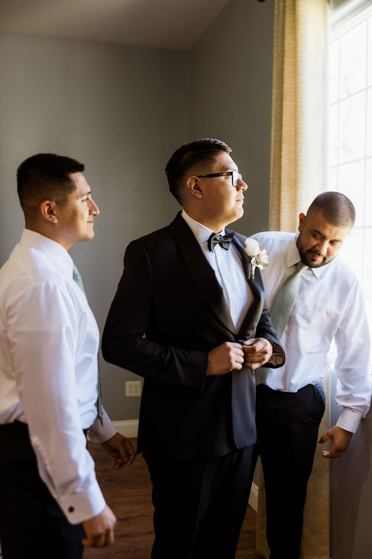 Alexis Hamey Nirvana Estate Wedding-05