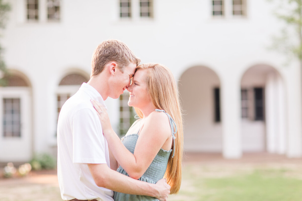 Jennifer B Photography-Weymouth Gardens-Southern Pines-Jackson and Hannah-Engagement-2020-0108
