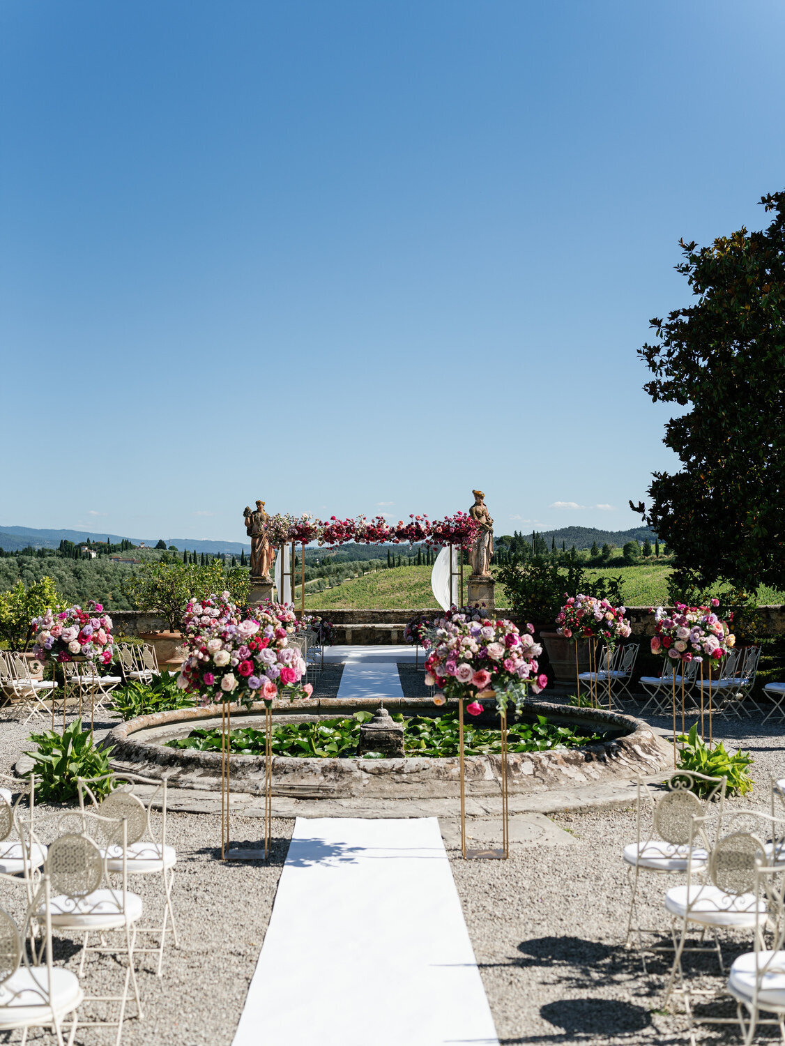 053-Outdoor-Jewish-Ceremony-Setup-at-Villa-Corsini