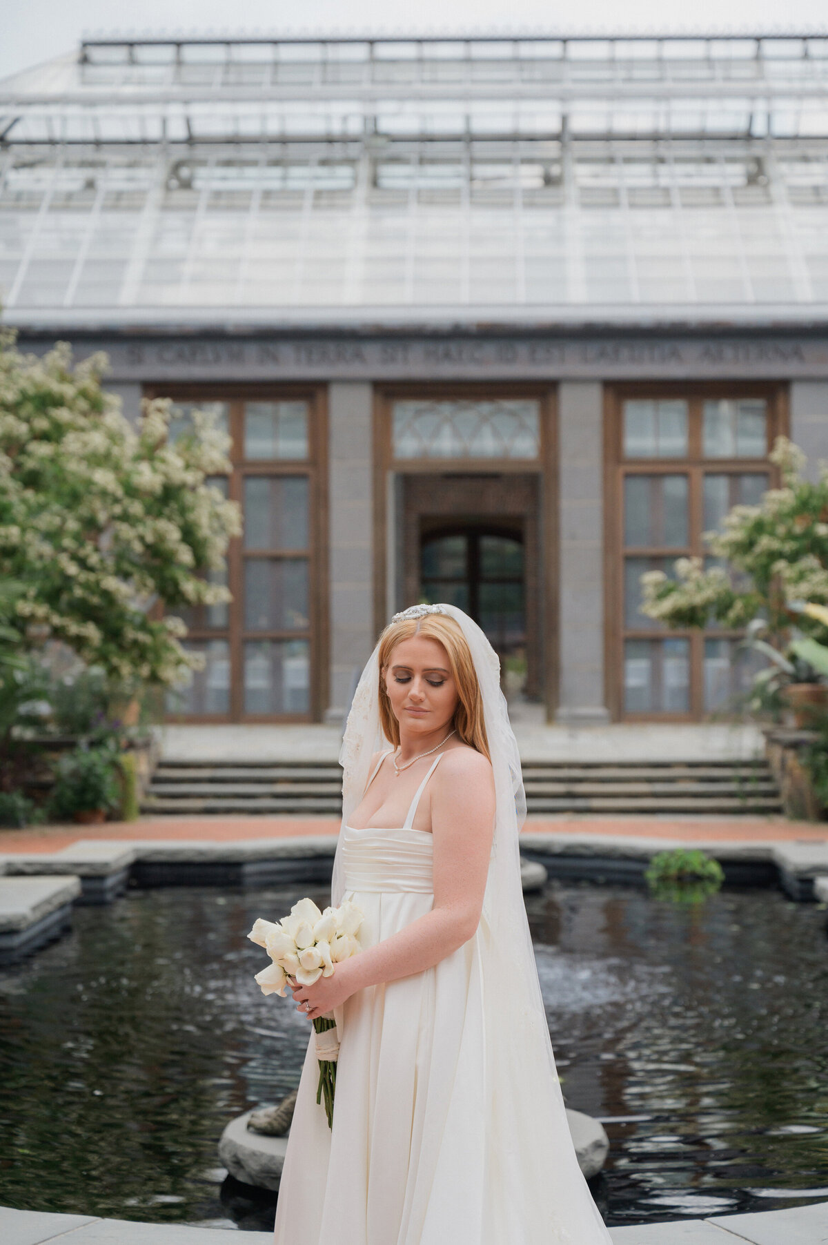 boston-wedding-photographer-seamless-photography-tower-hill-garden-wedding