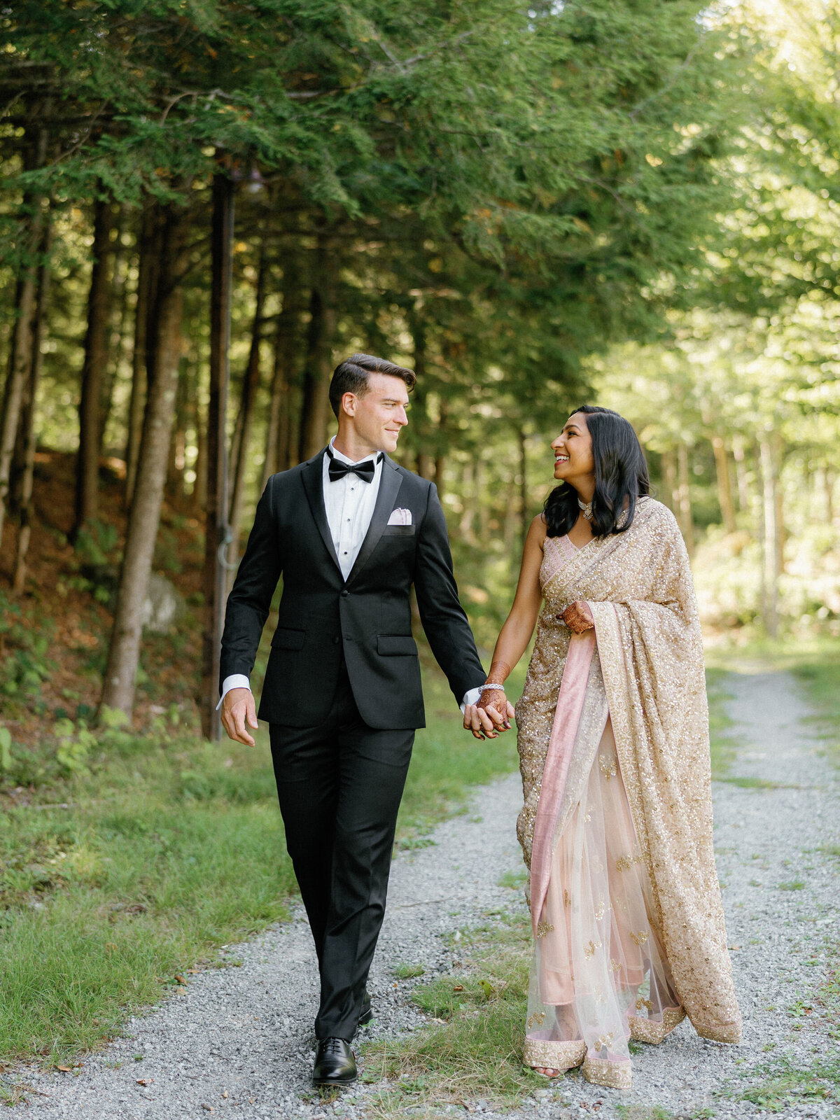 Lakefalls_Lodge_NH_Indian_Wedding_LevKuperman_051