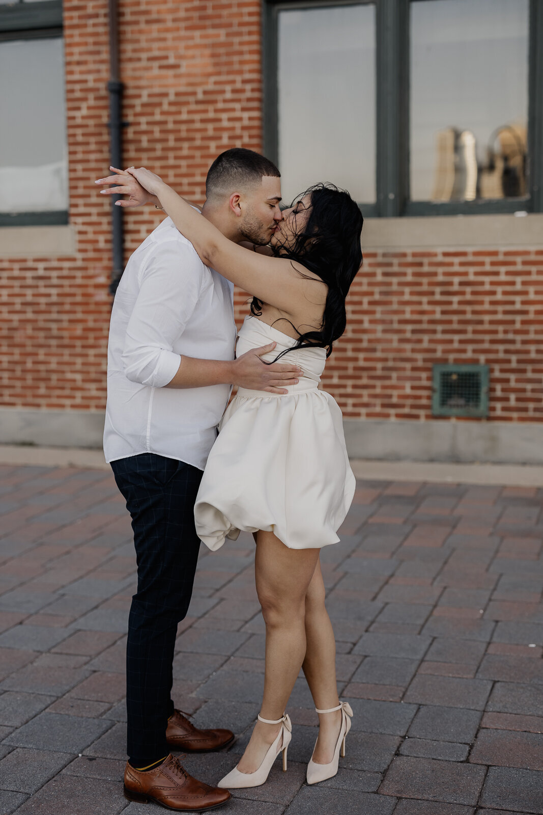 engagement-session-jersey-city-liberty-state-park