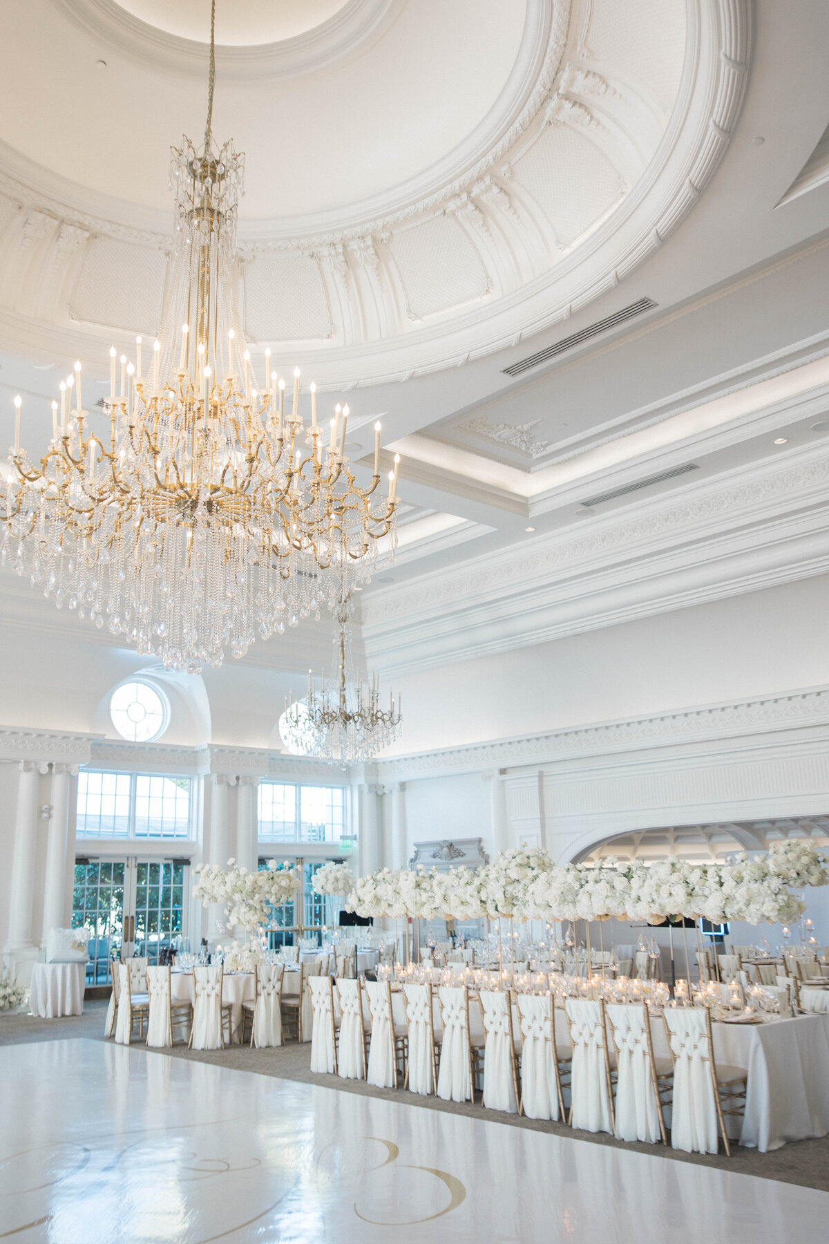 Molly Sue Photography Wedding at Park Chateau 67
