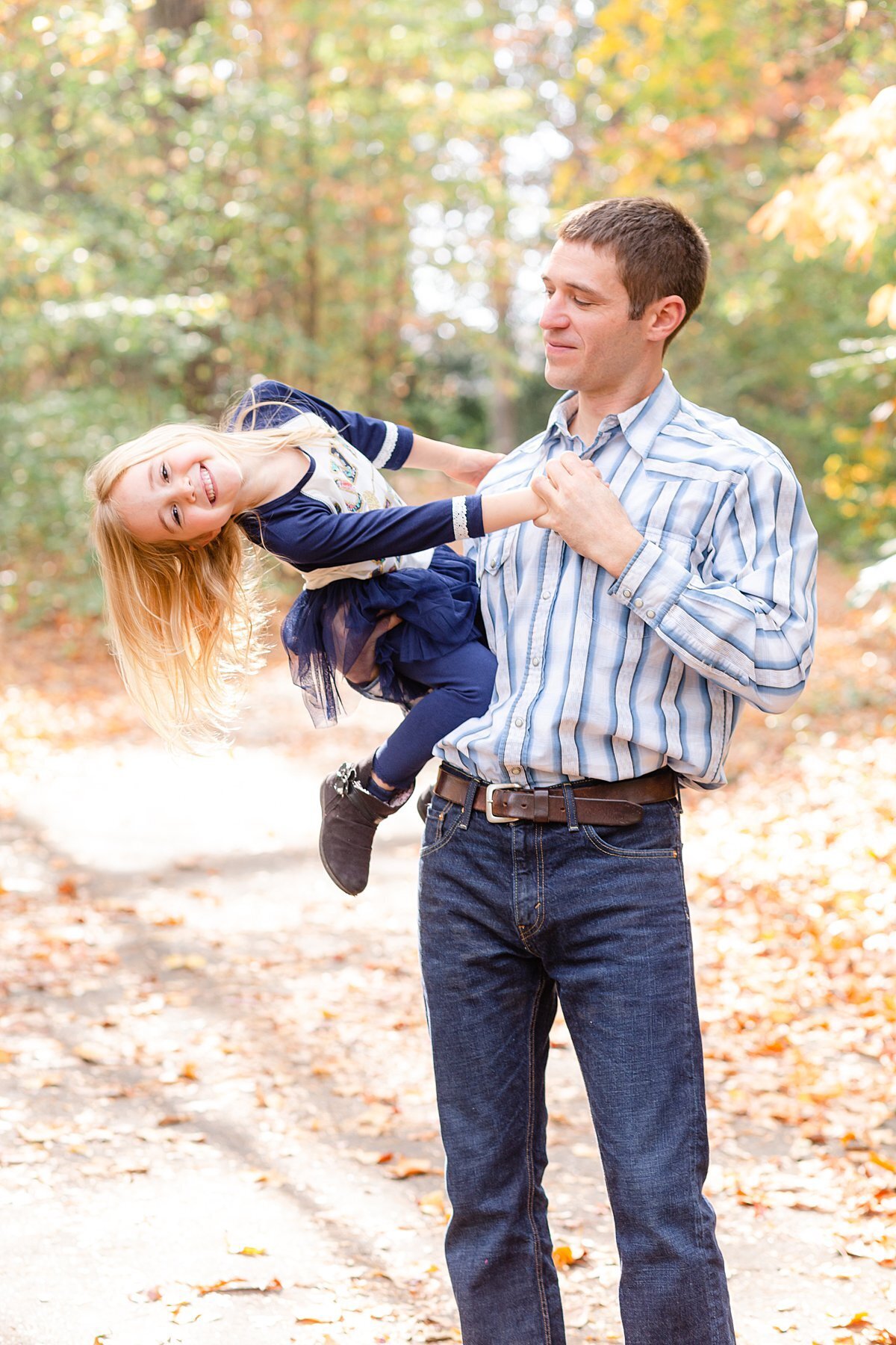 outdoor-fall-mini-sessions-cleveland-park-greenville-sc-5