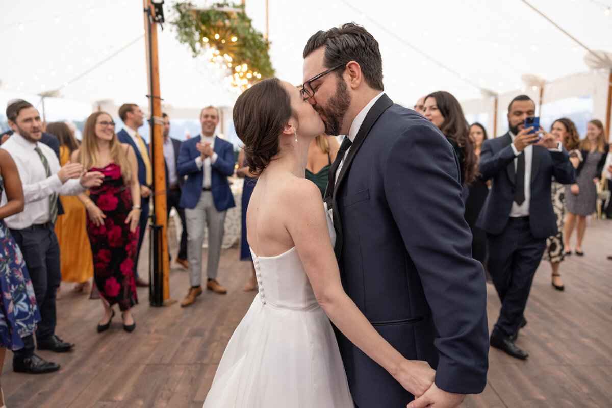 new-canaan-wedding-photographer-riverside-yacht-club