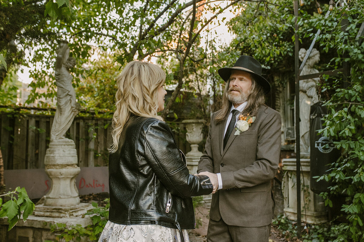 toronto-city-elopement-darling-mansion-wedding-photogrphy-intimate-modern-stylish-2514