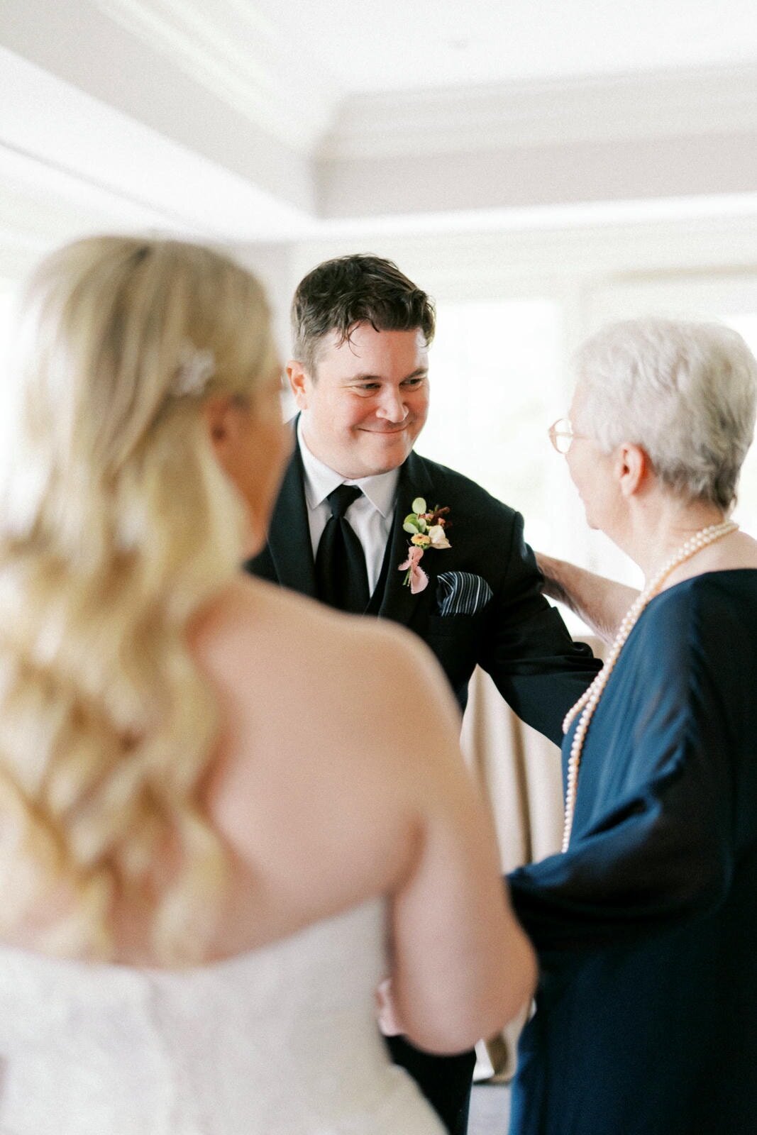 W5-Wedding-in-Oakville-Golf-Club-Shane-and-Katy-2023-10-14-2500px-1095