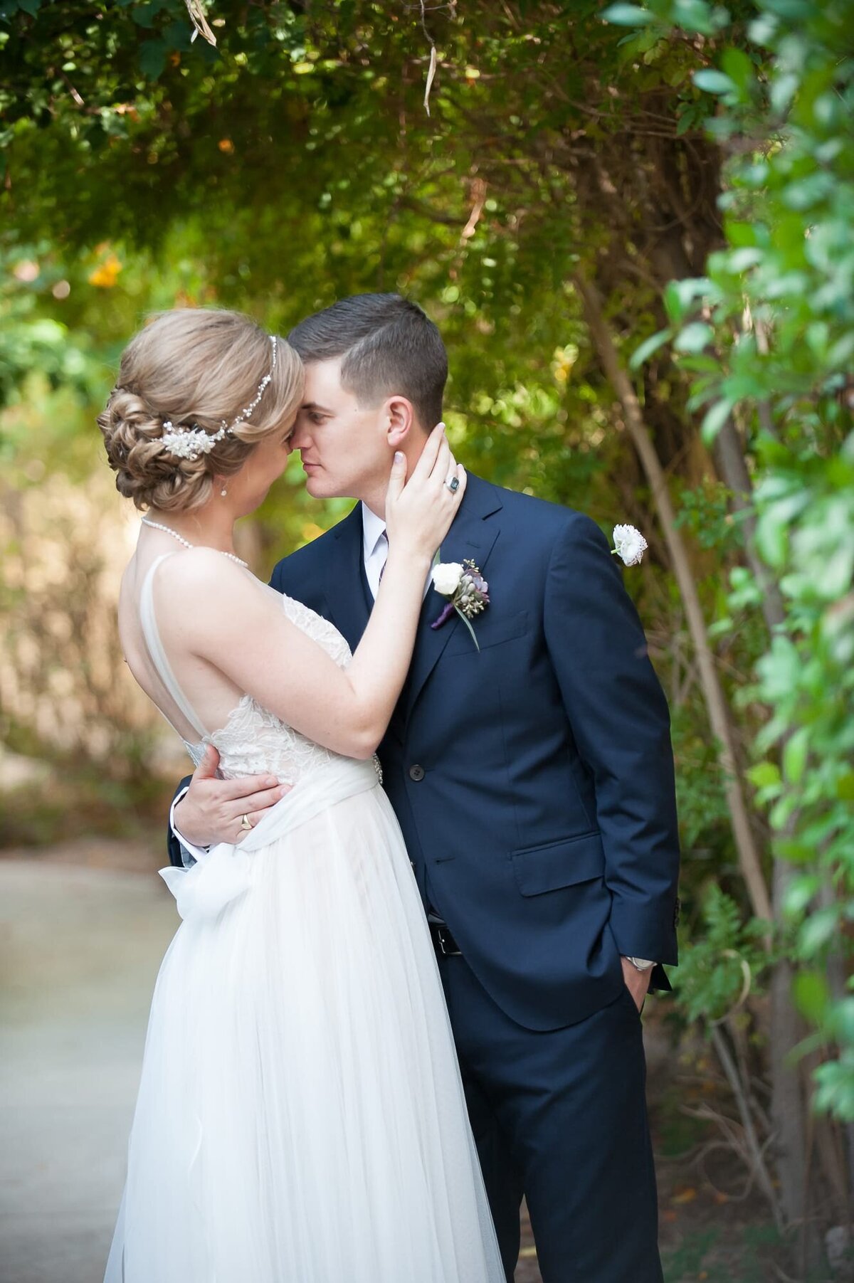 Royal-Palms-Wedding-by-Leslie-Ann-Photography-00022