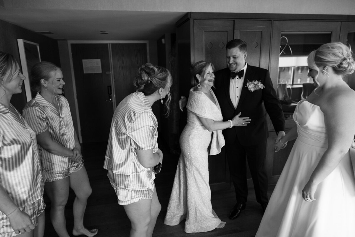 ChicagoWineryWedding17