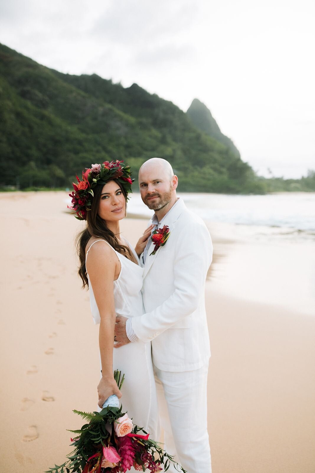 Jaimie&Christian-Kauai-Wedding-Photography-Tunnels-Beach-Gallery-AM-Photos-112