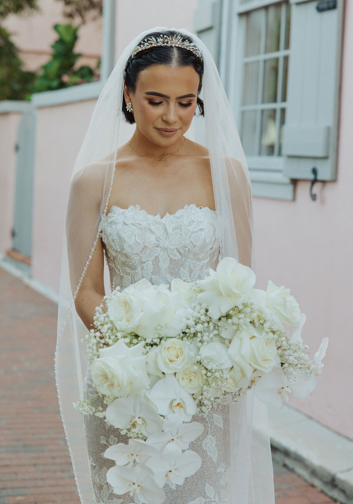 Beautiful white bouquet