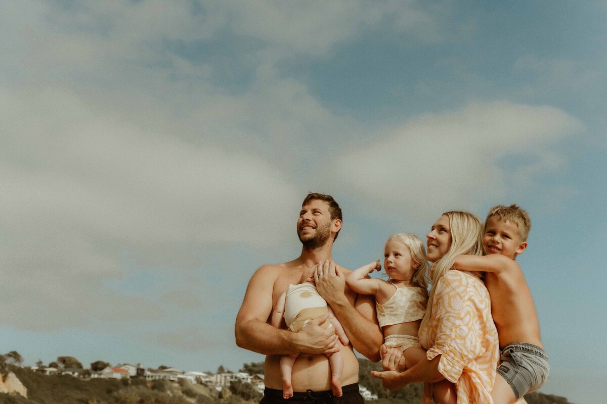 emmawandphotography_bundneena_kurnell_motherhood_sutherlandshirephotographer_cronullaphotographer_motherhood_sydneymotherhoodphotographer_royalnationalpark_familyphotographer_sutherlandshirefamilyphotographer_cronullafamilyphotographer_adventurouscouplesession_couplephotographer_sydenycouplephotographer_mindfulphotography