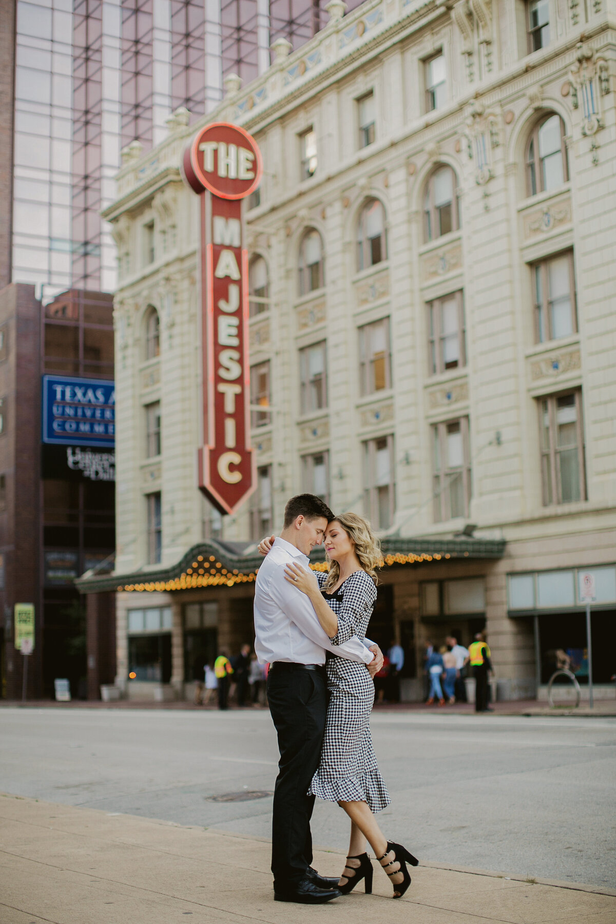 Dallas skyline engagement photos Hampton Morrow 0021