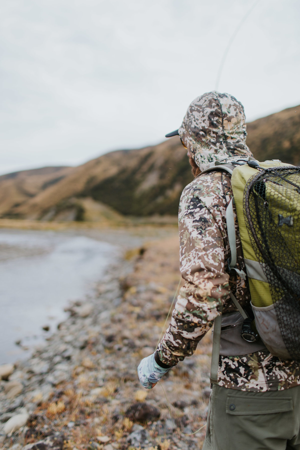 New-Zealand-flyfishing-trout-lifestyle-photography-8