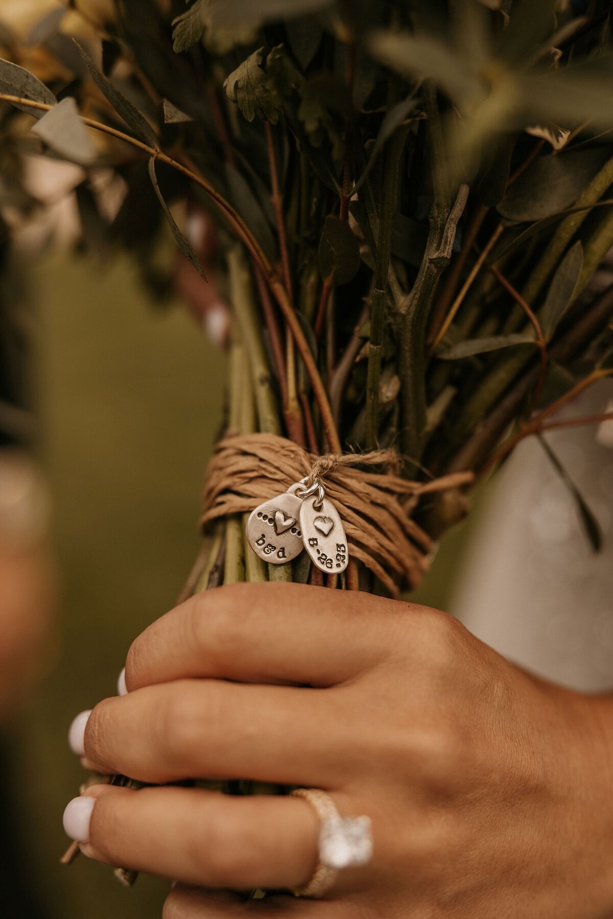 bouquet handle