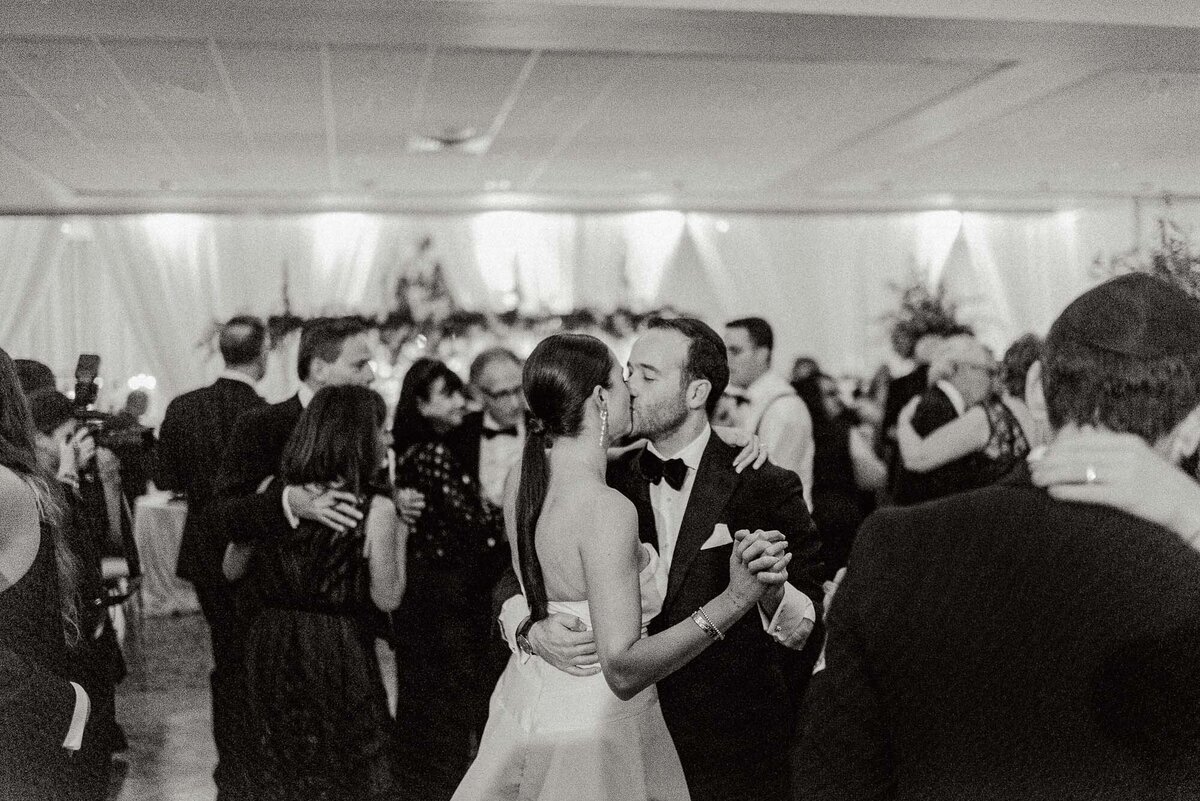 Ali-Reed-Photography-Alexandra-Elise-Photography-Film-Wedding-Photographer-Finger-Lakes-New-York-New-England-071