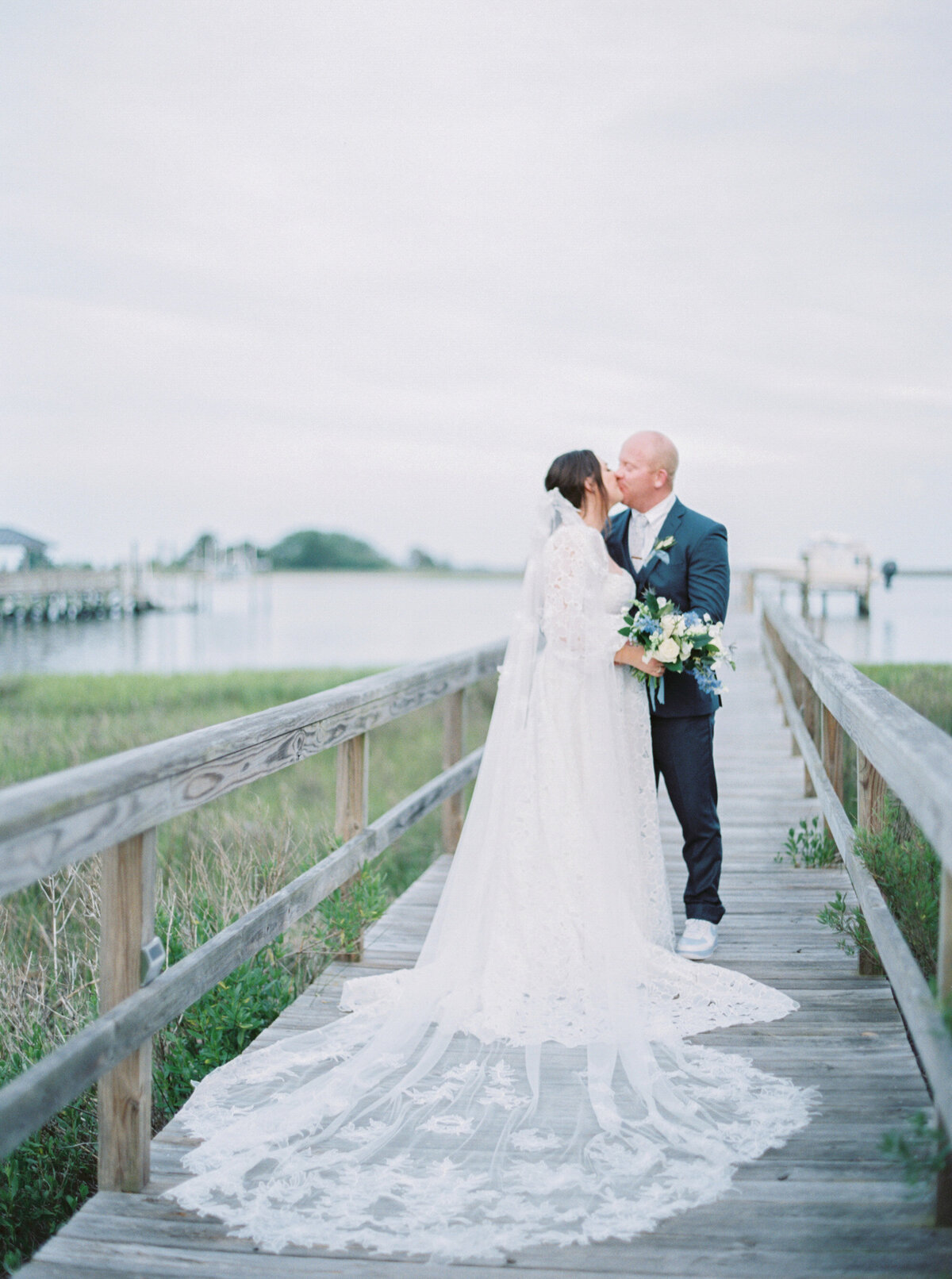Emily March Photography Wilmington, North Carolina and Destination Wedding Engagement Photographer Heirloom Photography for Memorable Gatherings Light Airy Sentimental Imagery Images Weddings WeinsWedding_0647