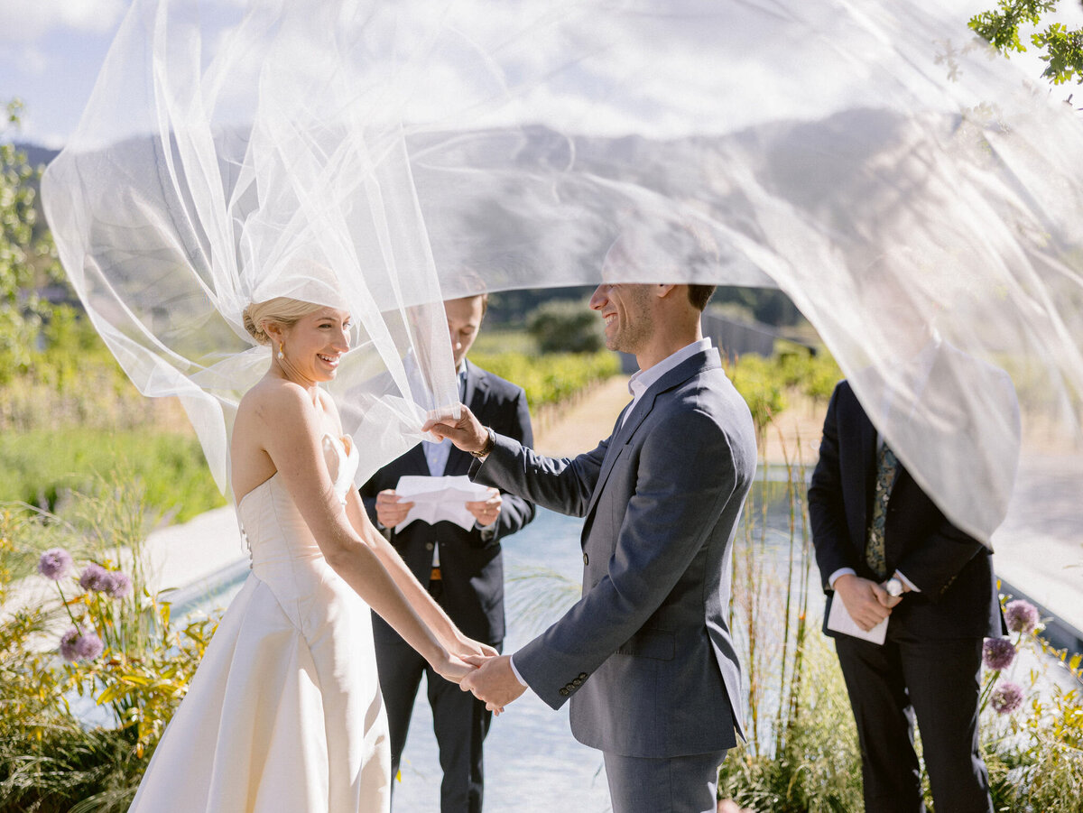larissa-cleveland-photographer-napa-california-wine-country-wedding-private-estate-032