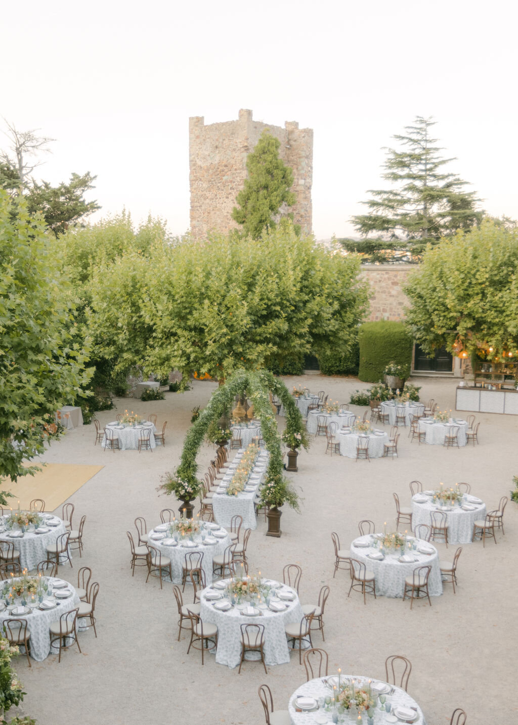 Outdoor wedding reception,  Château de la Napoule, French Riviera