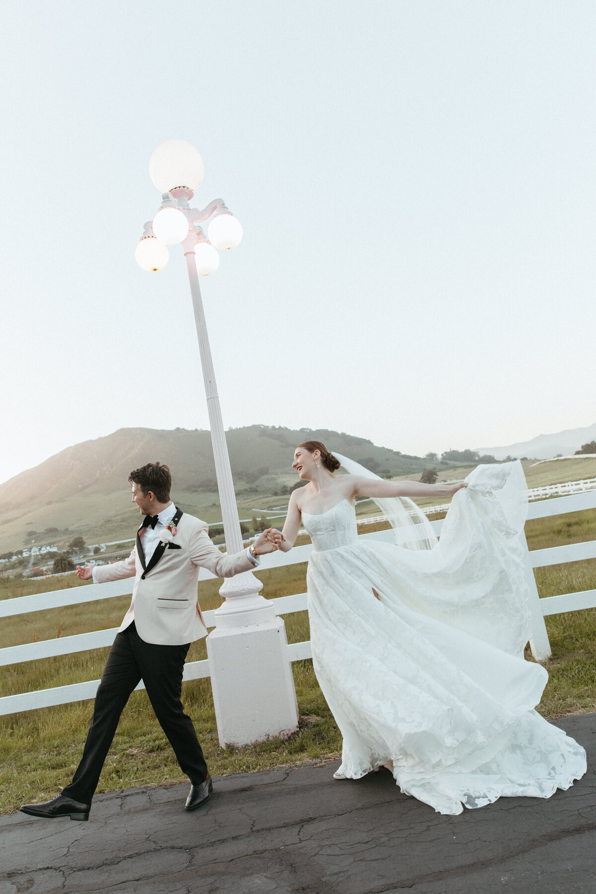 Madonna-Inn-Pink-Wedding-Bride-Groom-1038