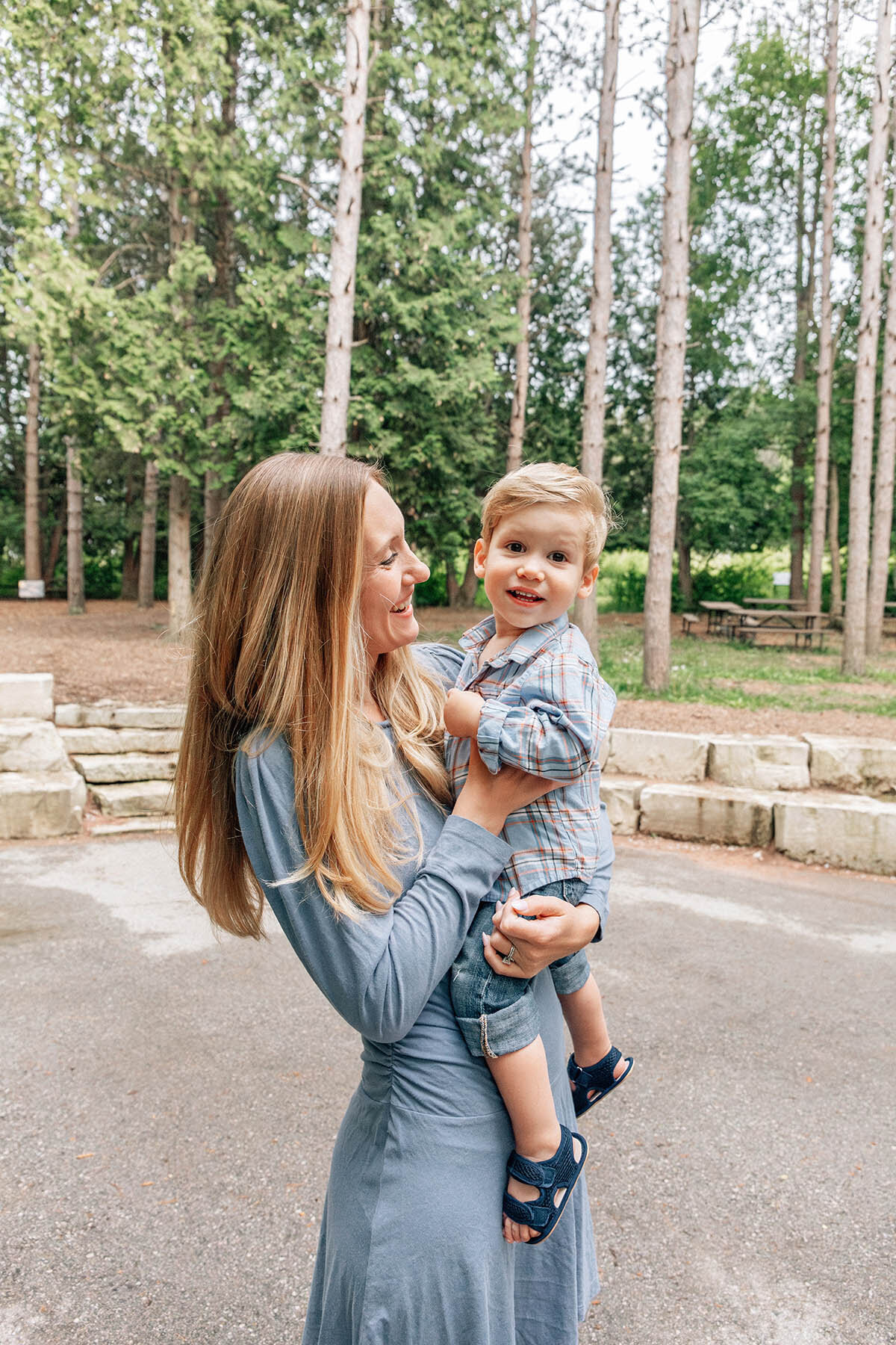 Family_Lifestyle_Session_Wisconsin_Krop_Kreative-2