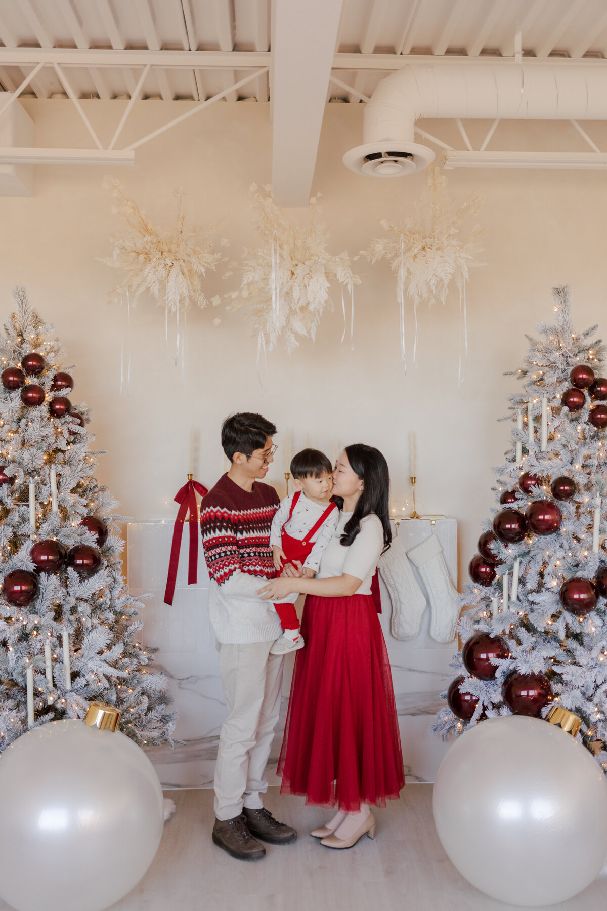 Minha Family Sneak Peeks