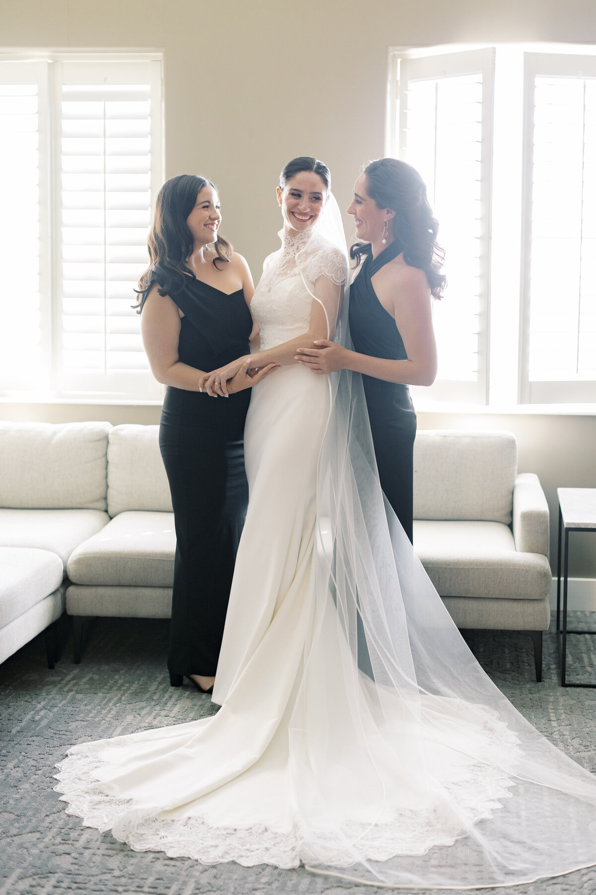 Adele-Hayden-Martha-Real-Wedding-Submission-Emily-Nicole-Photo-38