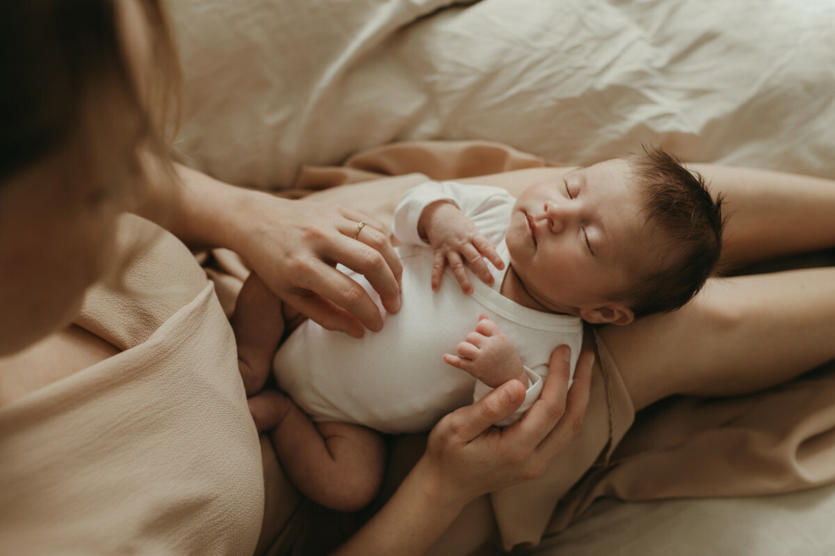 newborn-fotograaf-newborn-fotoshoot-nijmegen-blinkend-beeld-25