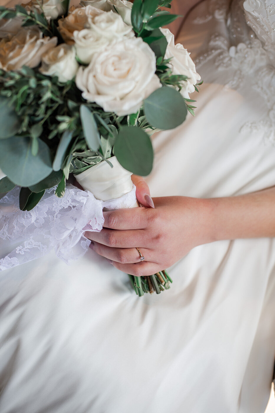 catholic-wedding-summer-indianapolis-indiana-st-johns-indy-catholic-church-3