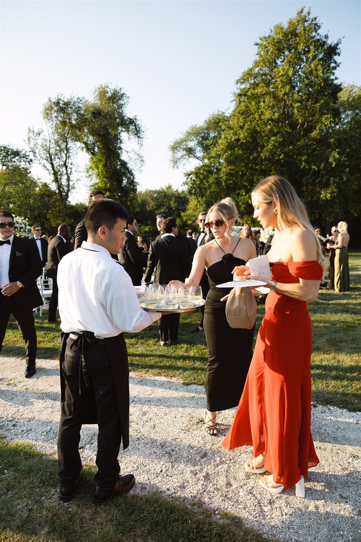 Caroline & Louis Wedding Previews-154
