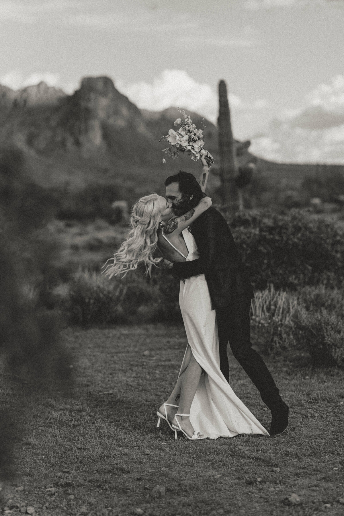 bride-groom-paseo-superstitions-bw