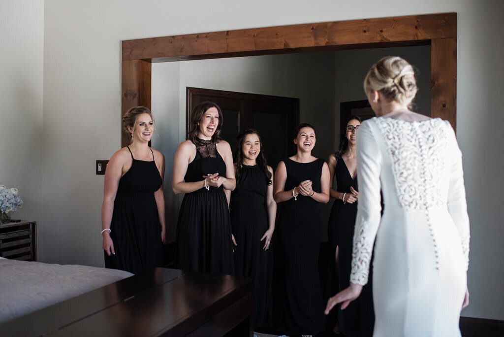 bridesmaids-reactions-first-look-cottage-wedding-ontario-toronto